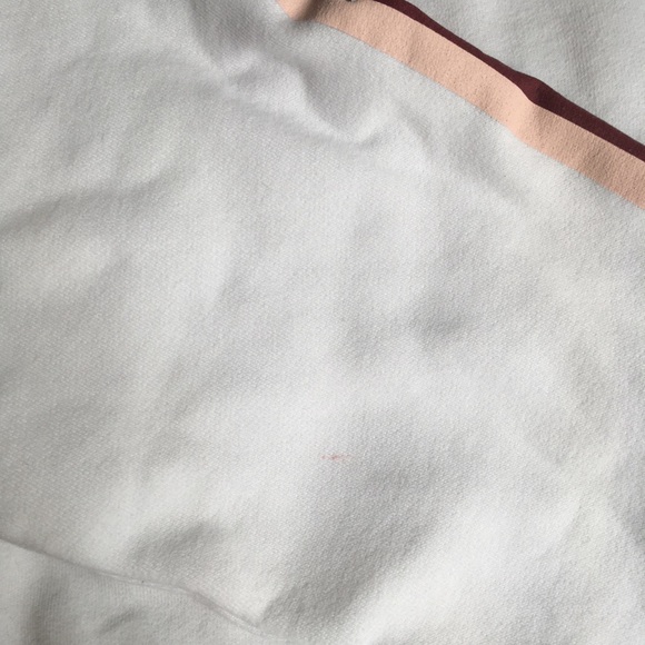 Hollister Crop Sweater - Picture 5 of 6